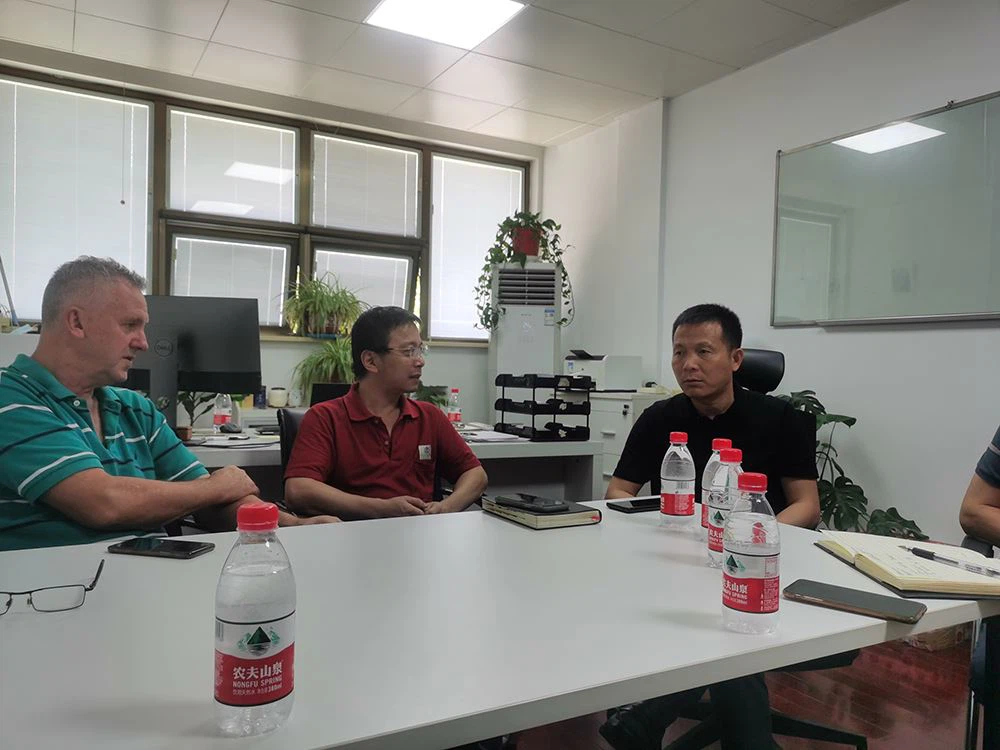 Thug an Bainisteoir Ginearálta Zhu Jiankun Agus a Pháirtí cuairt ar Zhangjiag...